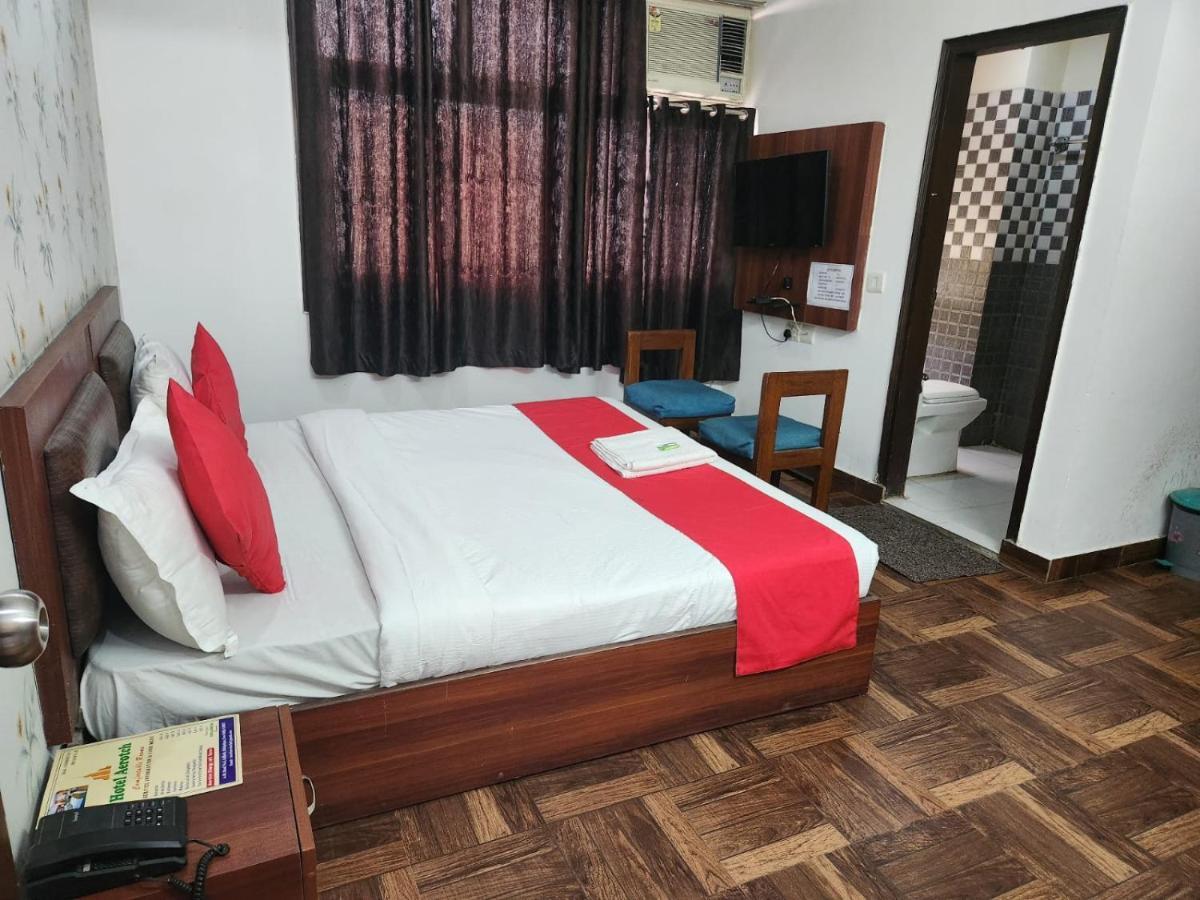 Hotel Cozy Cave New Delhi Eksteriør bilde